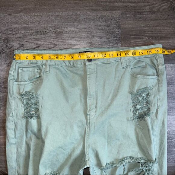 Fashion Nova Fray What You Mean Flare Leg Jeans 20 - Picture 7 of 10